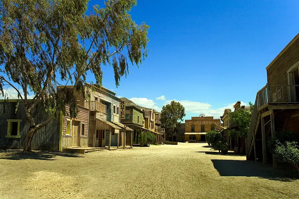 Fort Bravo/Texas Hollywood
