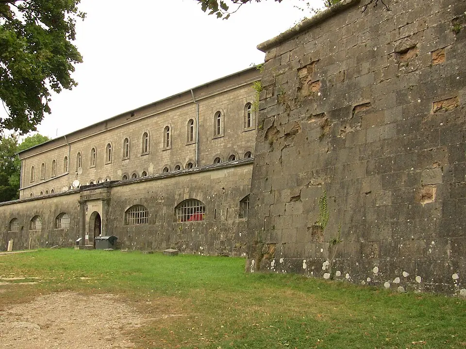 fort de Bregille