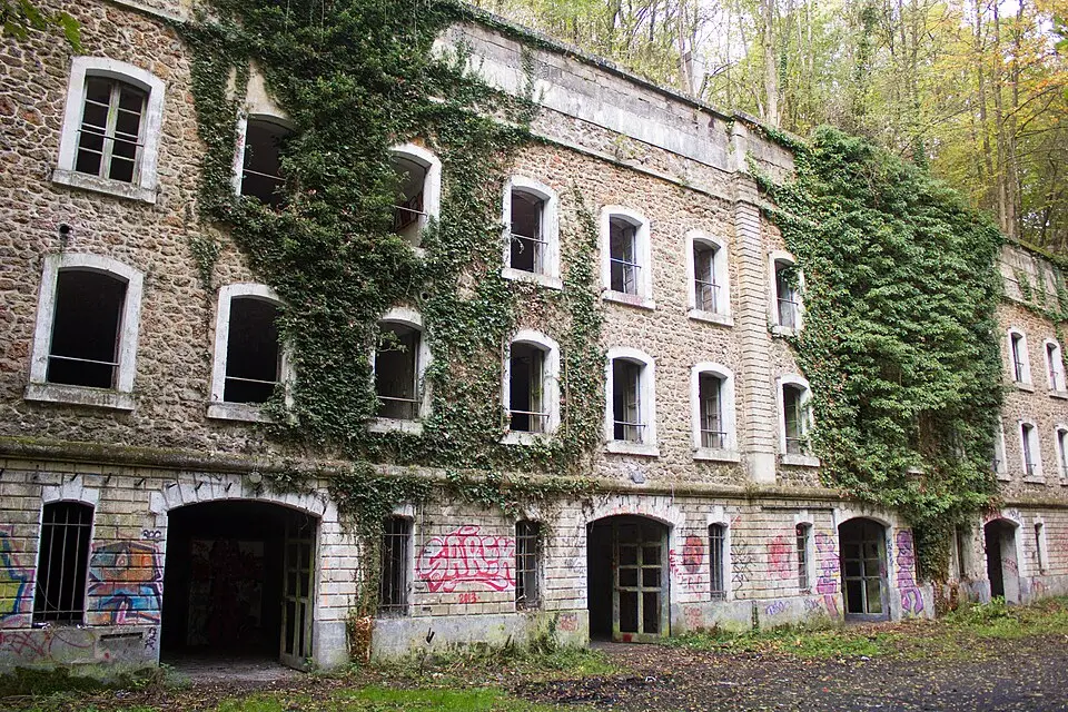Obrázek: Martial BACQUET from Châteaudun (28), France · CC BY-SA 2.0 fort du Haut-Buc