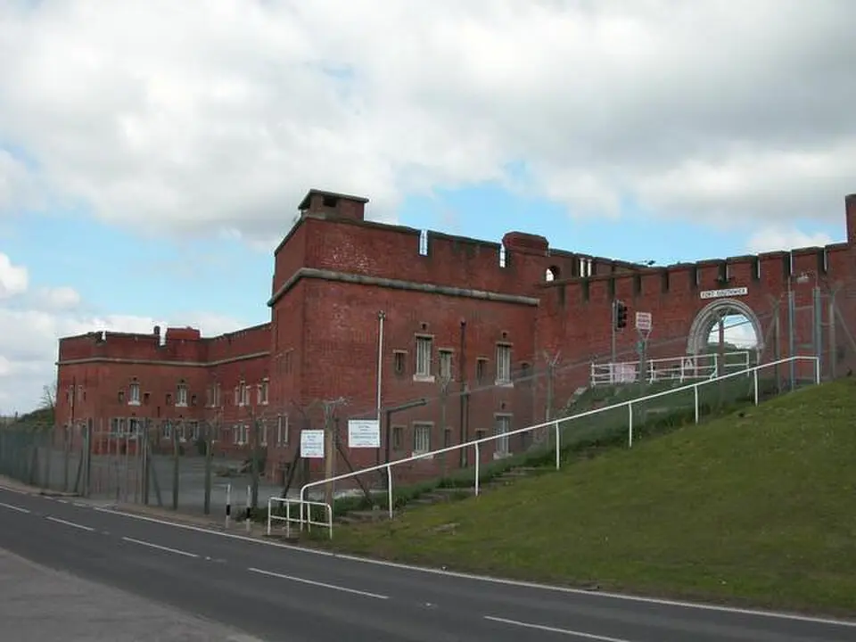 Image: Martyn Pattison · CC BY-SA 2.0 Fort Southwick