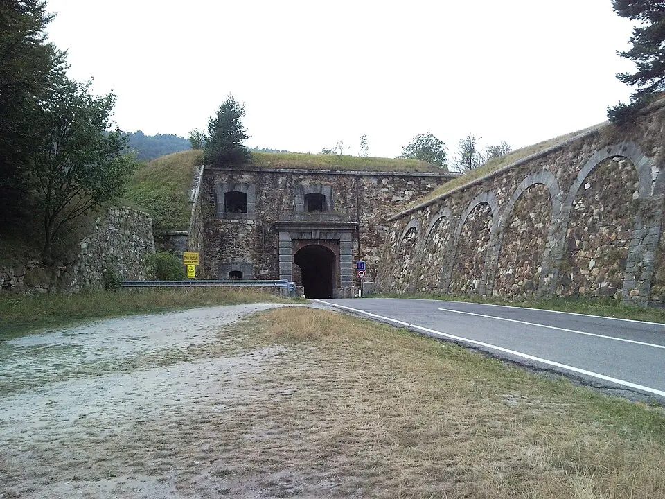 Forte Centrale del Melogno