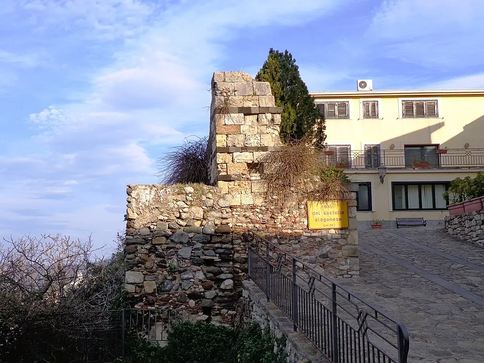 Patti Castle