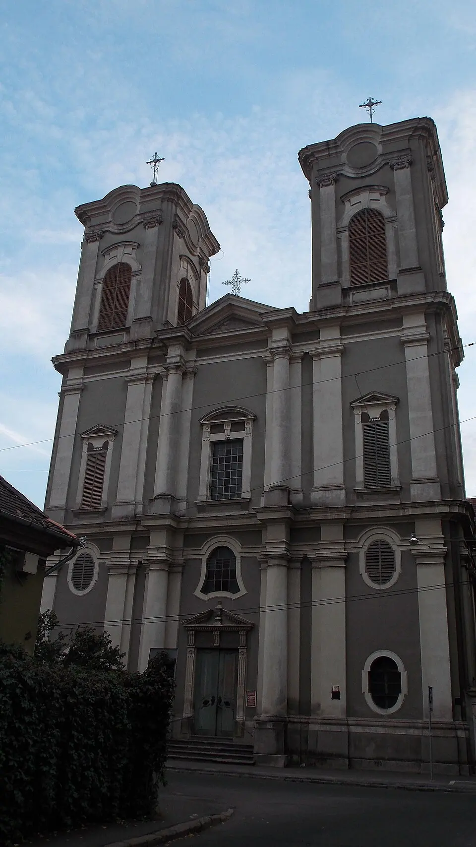 Biserica romano-catolică „Maica Îndurerată”