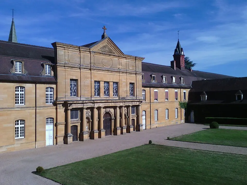 Image: Pethrus · CC BY-SA 4.0 abbaye de Sept-Fons