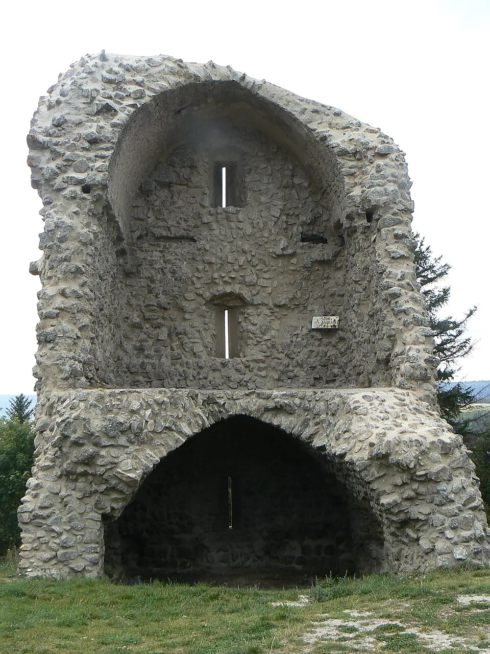 Slika: Ancalagon · CC BY-SA 3.0 La Tour des Anglais