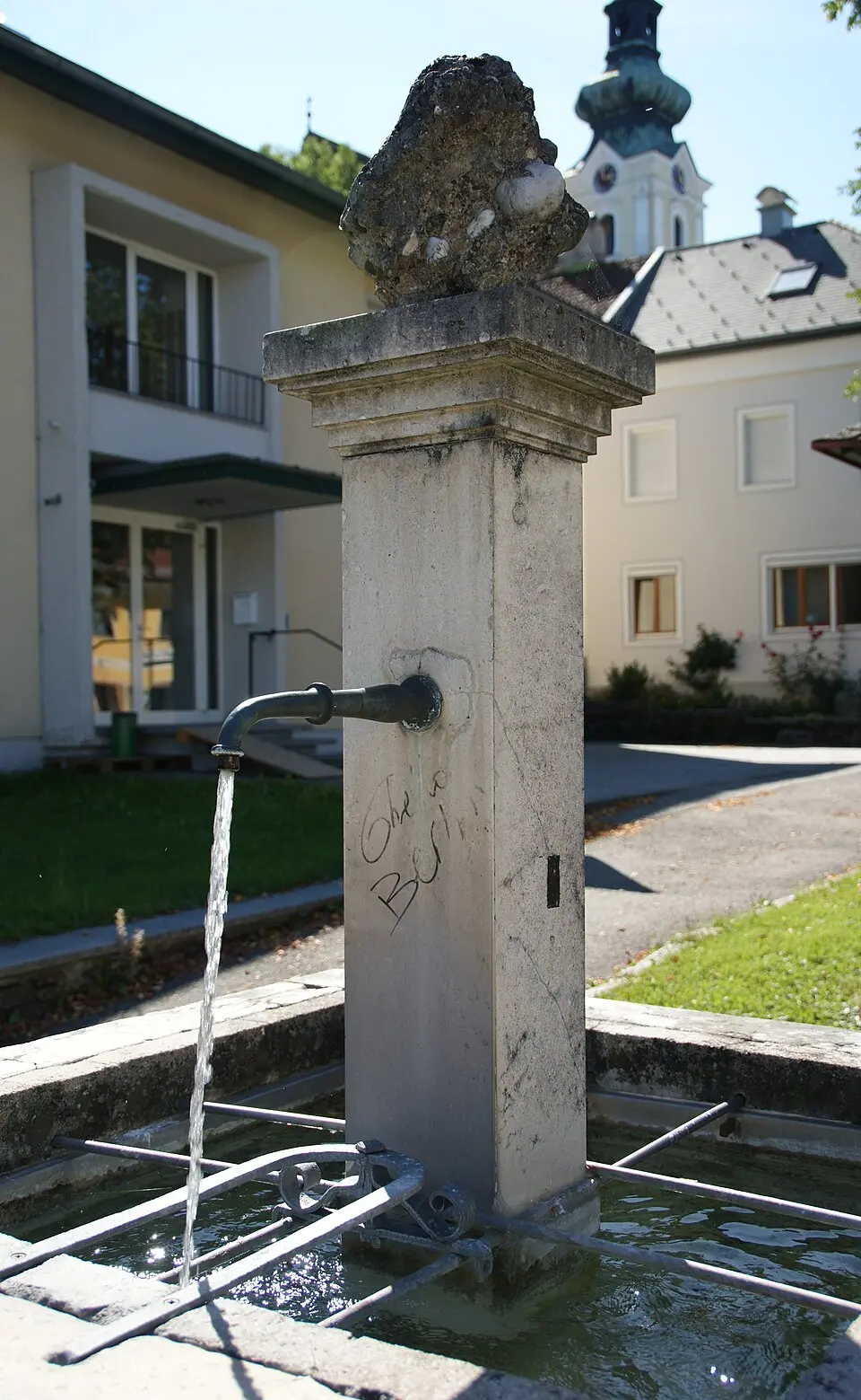 Brunnen