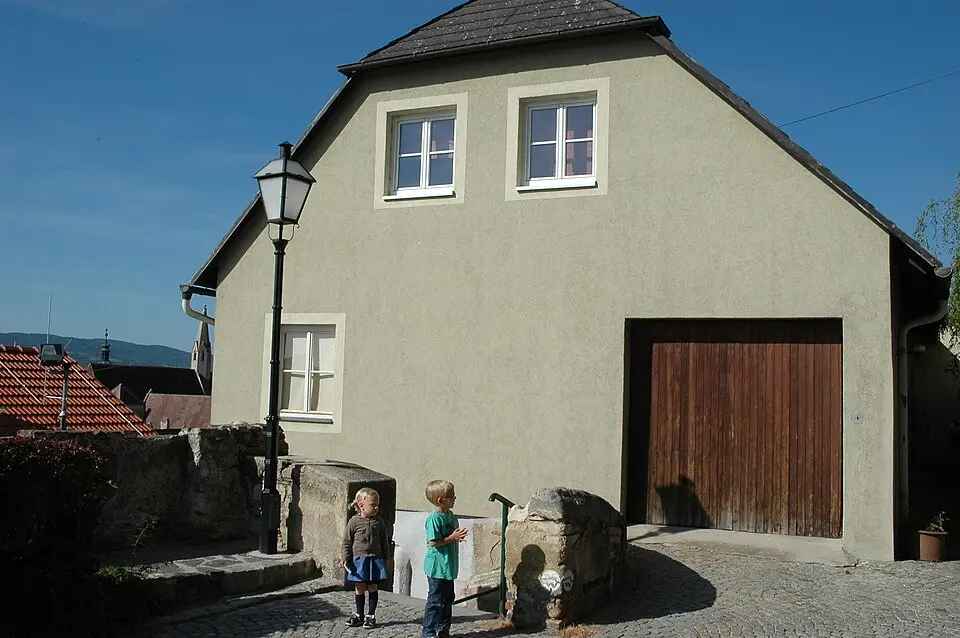 Obrázek: Bauer Karl (talk) · CC BY-SA 3.0 AT Bürgerhaus