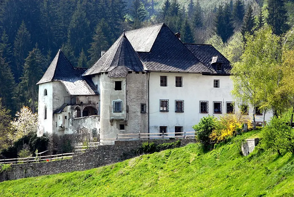 Schloss Dornhof, Frauenstein, Carinthia