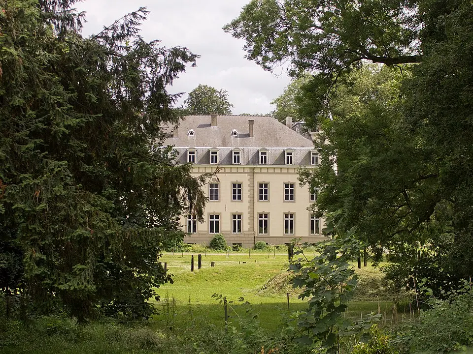 Kasteel de Beauffort, Linden