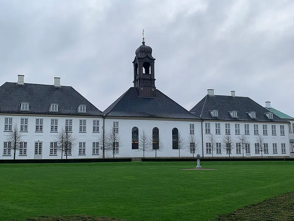 Immagine: Pugilist · CC BY-SA 4.0 Fredensborg Slotskirke