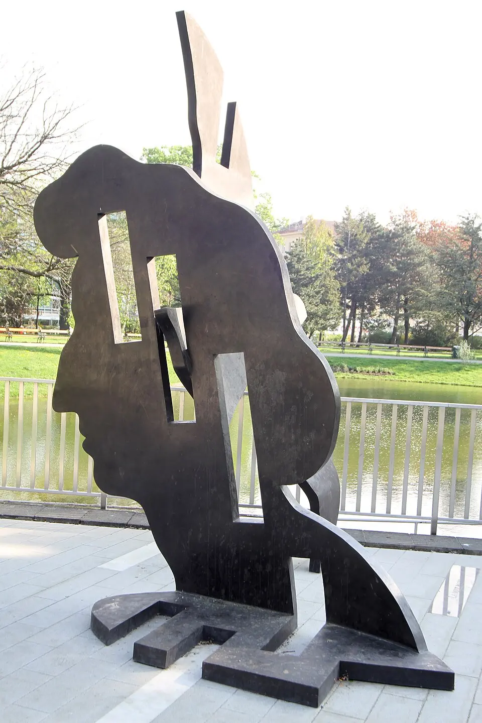 Chopin-Denkmal "La Note Bleue"