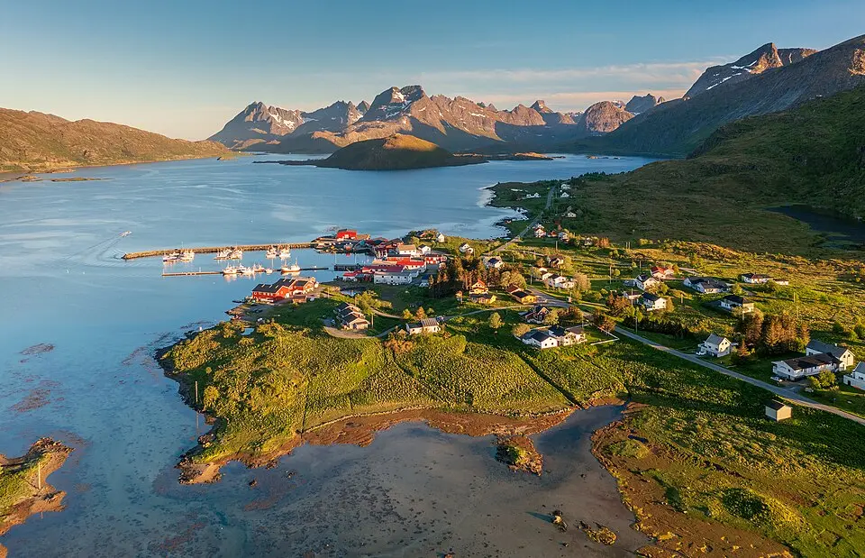 Flakstad