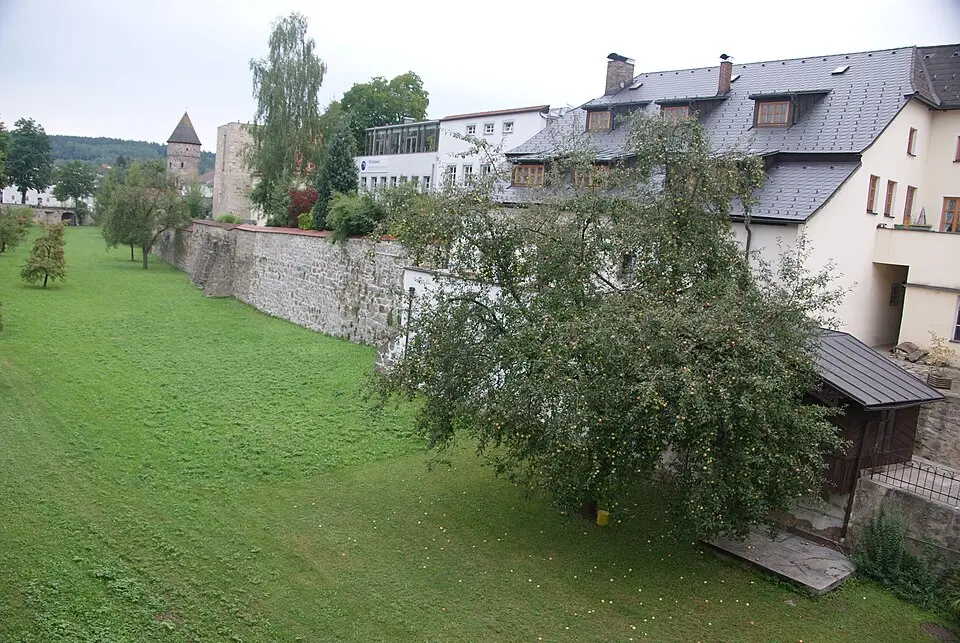 Teil der inneren Stadtmauer und Zwinger