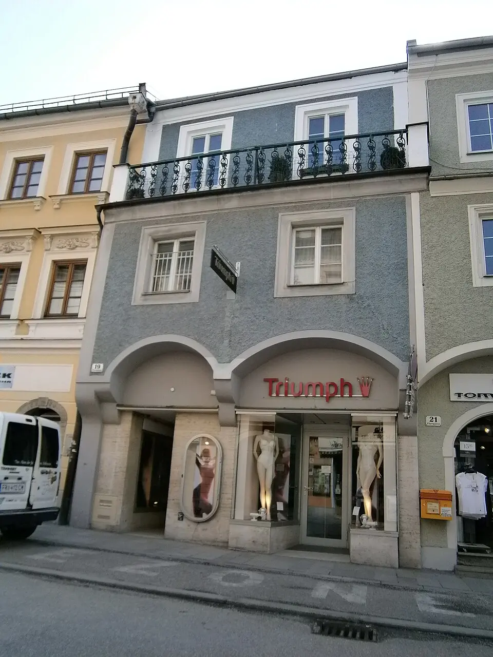 Bürgerhaus, Wohn- und Geschäftshaus