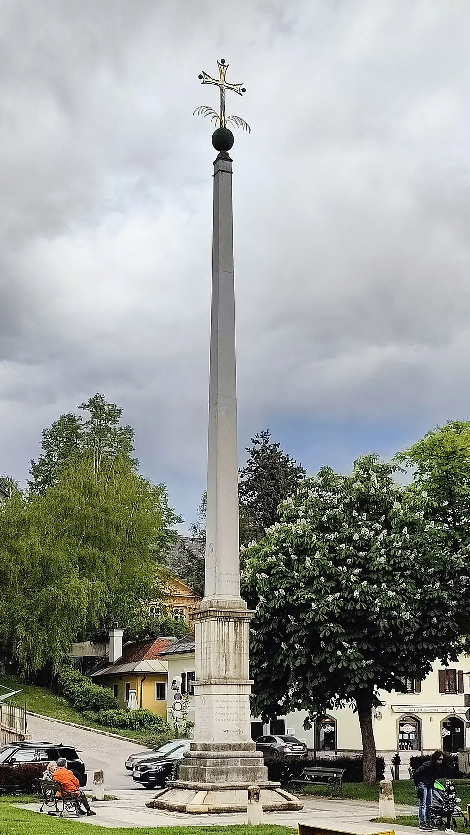 Obelisk, sog. Friedenssäule