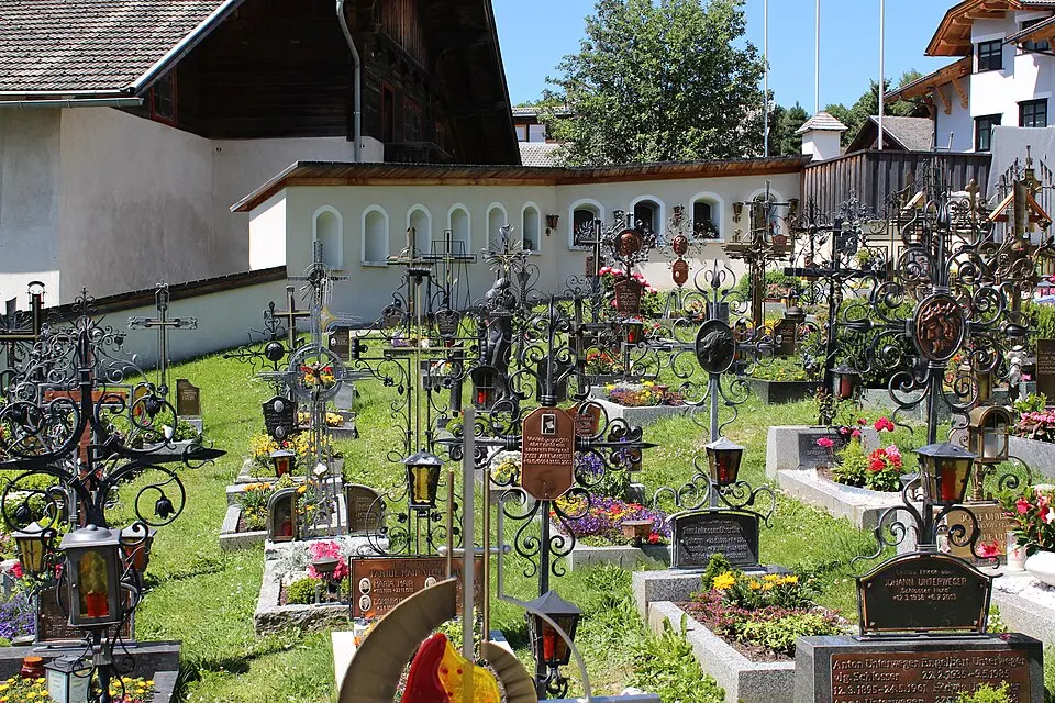 Immagine: Jürgele · CC BY-SA 4.0 Friedhof