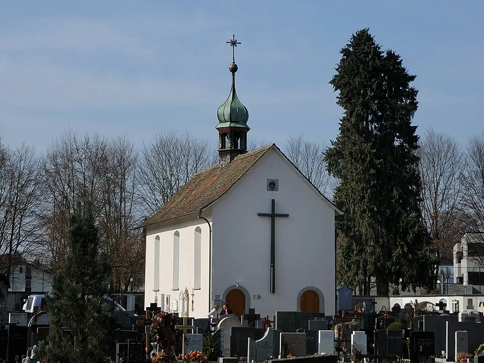 Bild: böhringer friedrich · CC BY-SA 2.5 Friedhofskapelle hl. Sebastian