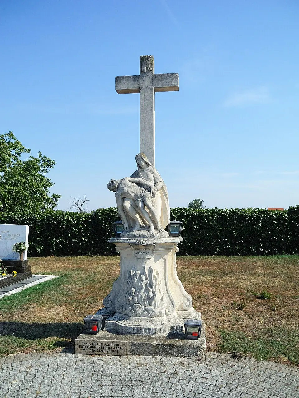 Friedhofskreuz