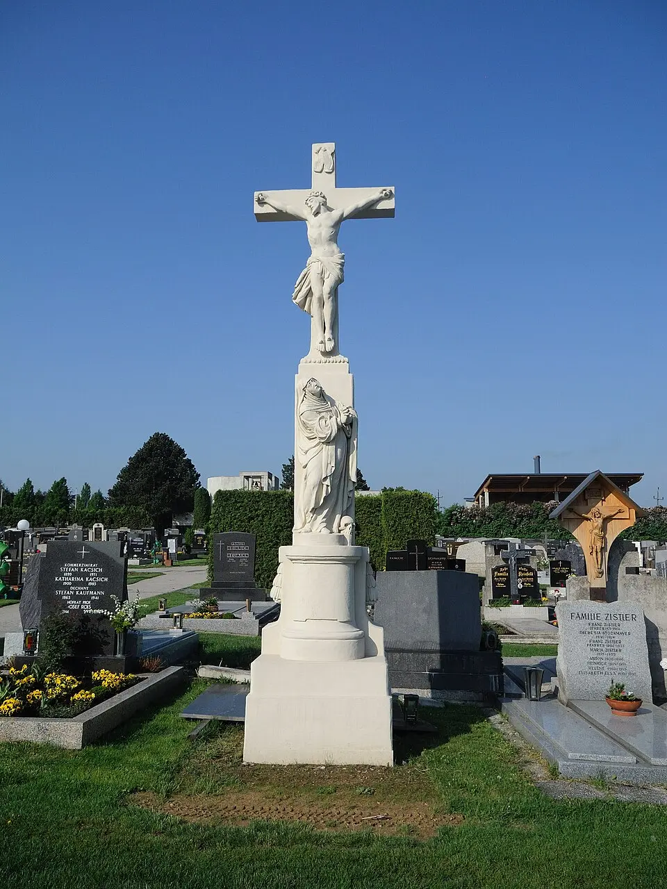 Friedhofskreuz