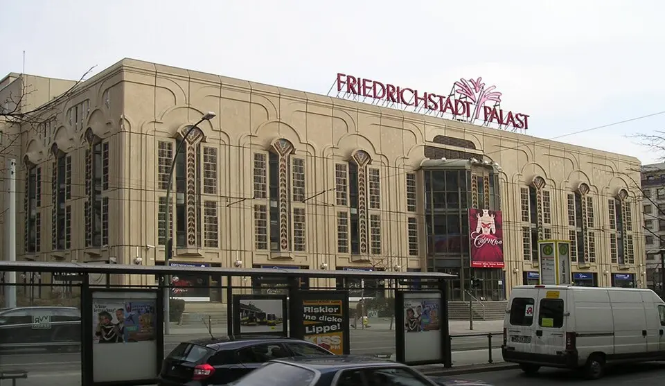Friedrichstadt-Palast