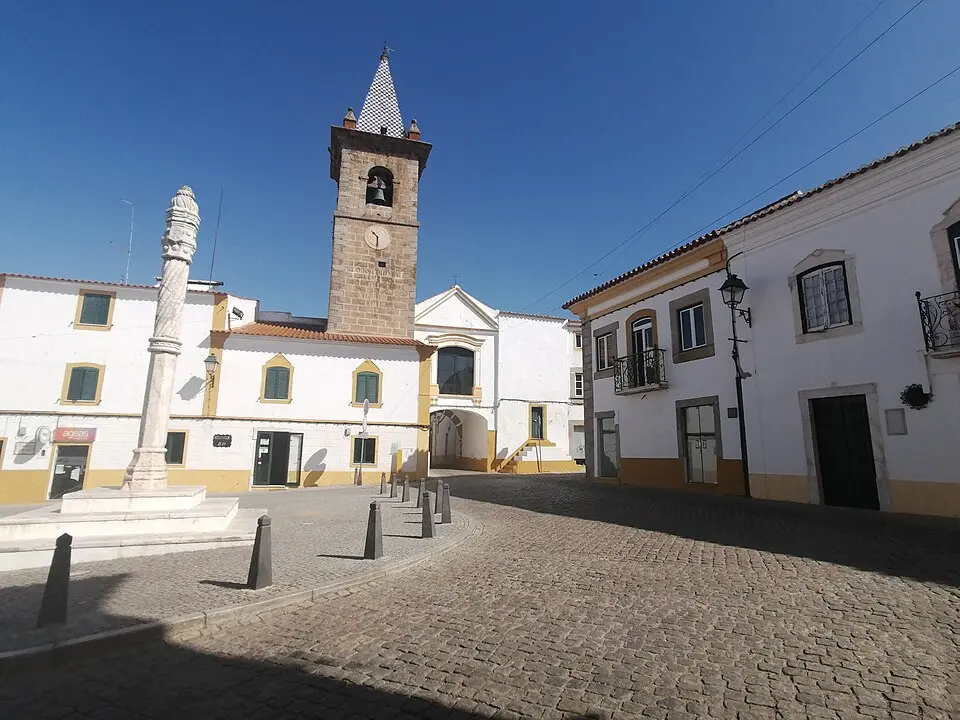 Obrázok: FenandoLBMaria · CC BY-SA 4.0 Fronteira