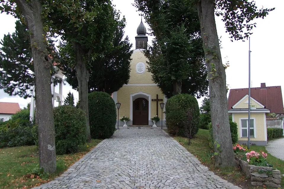 Kath. Filialkirche hll. Gertrud und Mechthild