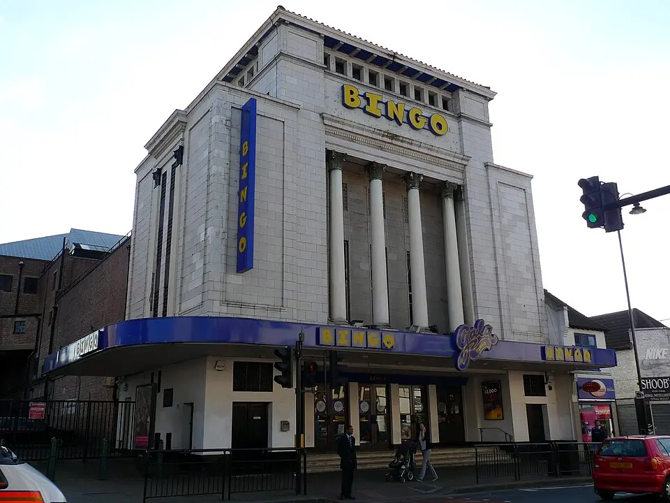 Image: Ewan Munro · CC BY-SA 2.0 Granada, Tooting