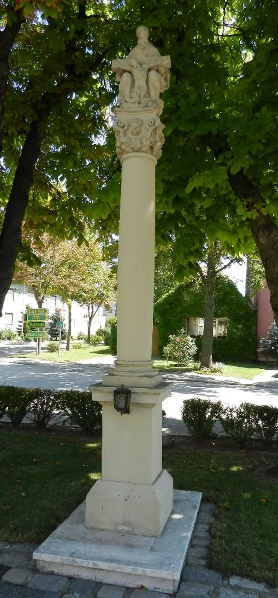 Dreifaltigkeitssäule
