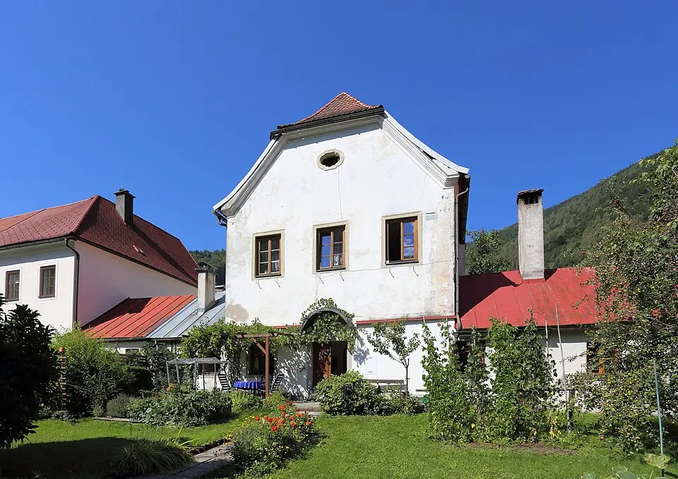 Ehem. Kartäuserzelle mit Umfassungsmauern