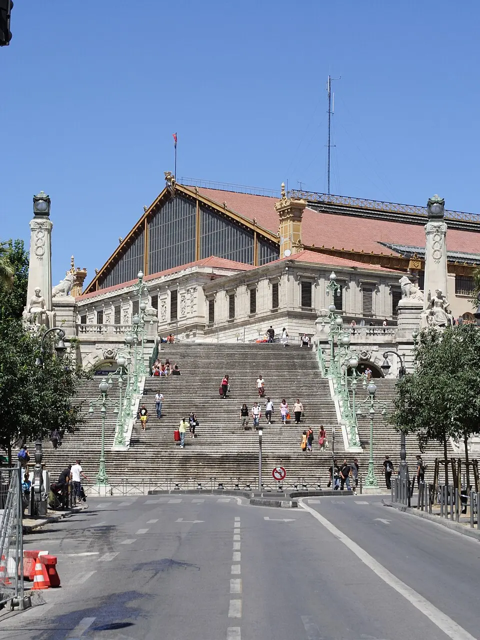 attaque par arme blanche à la gare Saint-Charles de Marseille