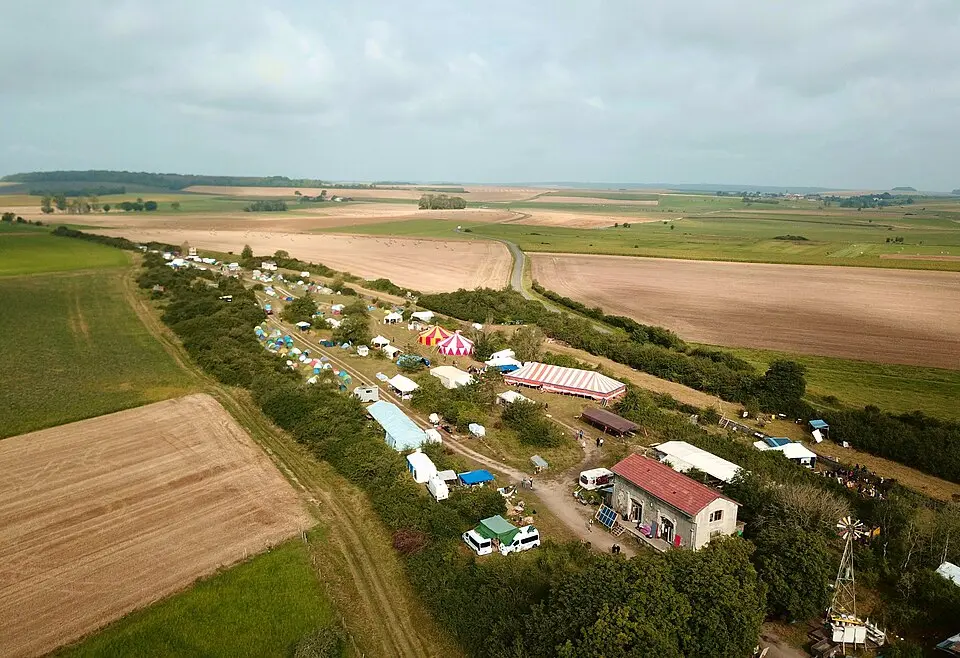 Obrázok: Les Rayonnantes · Public domain Luméville-en-Ornois