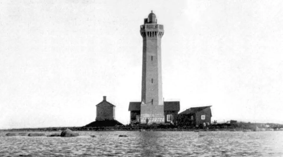 Garpen old lighthouse