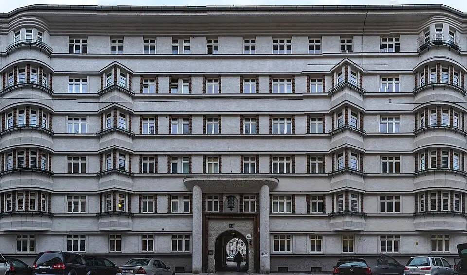 Wohnhausanlage der Angestelltenversicherung
