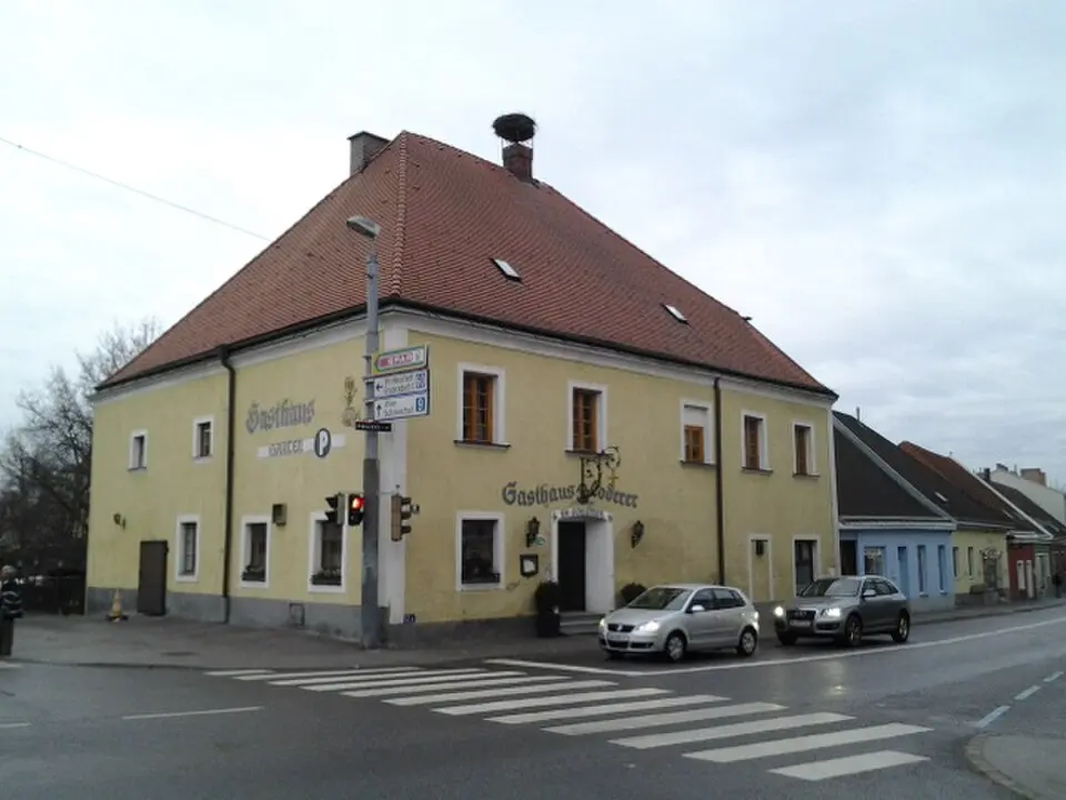 Gasthaus, Zum goldenen Kreuz