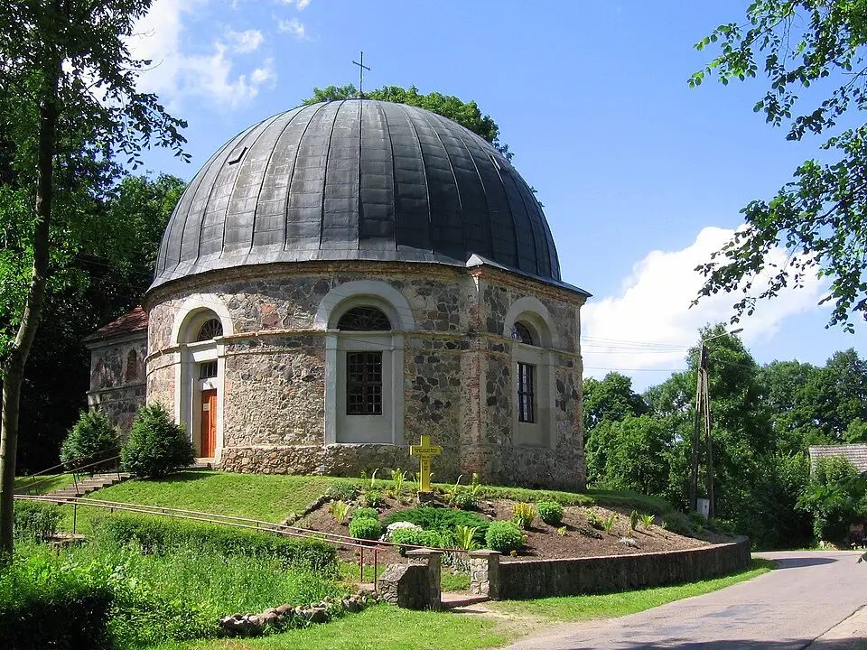 Kaplica pałacowa, ewangelicka, ob. kościół rzym.-kat. św. Teresy