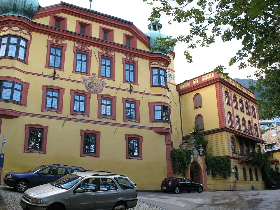 Image: Andrew Bossi · CC BY-SA 2.5 Schloss Büchsenhausen