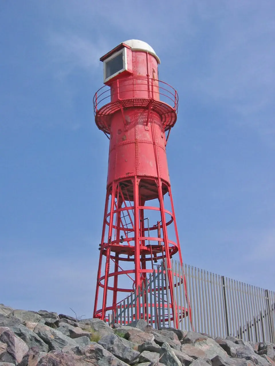 Thorngumbald Clough High Lighthouse