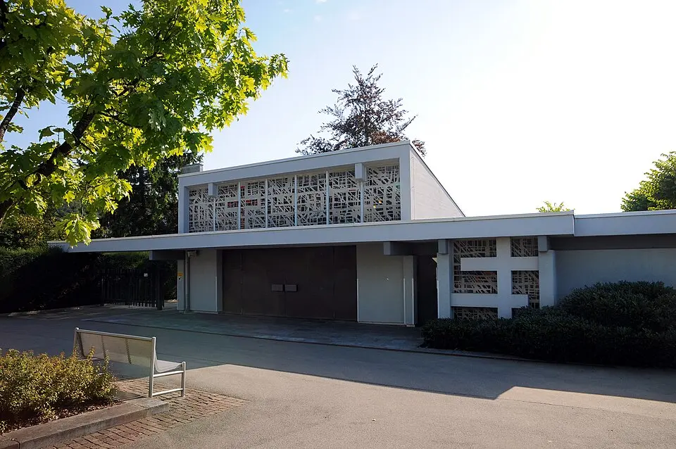 Leichenhalle