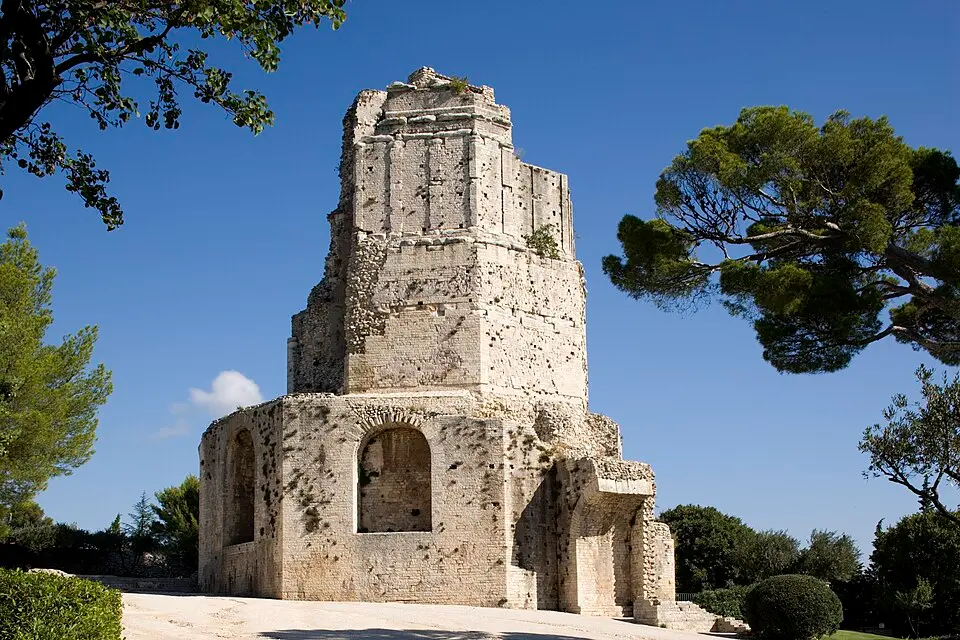 tour Magne