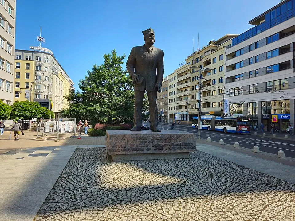 Pomnik Antoniego Abrahama w Gdyni