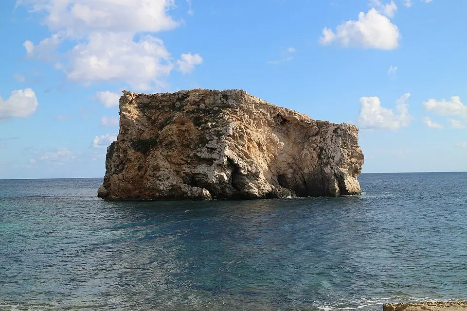Ħalfa Rock