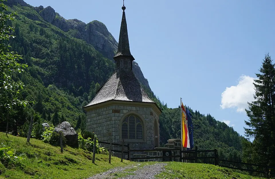 Gedächtniskapelle Plöckenpass
