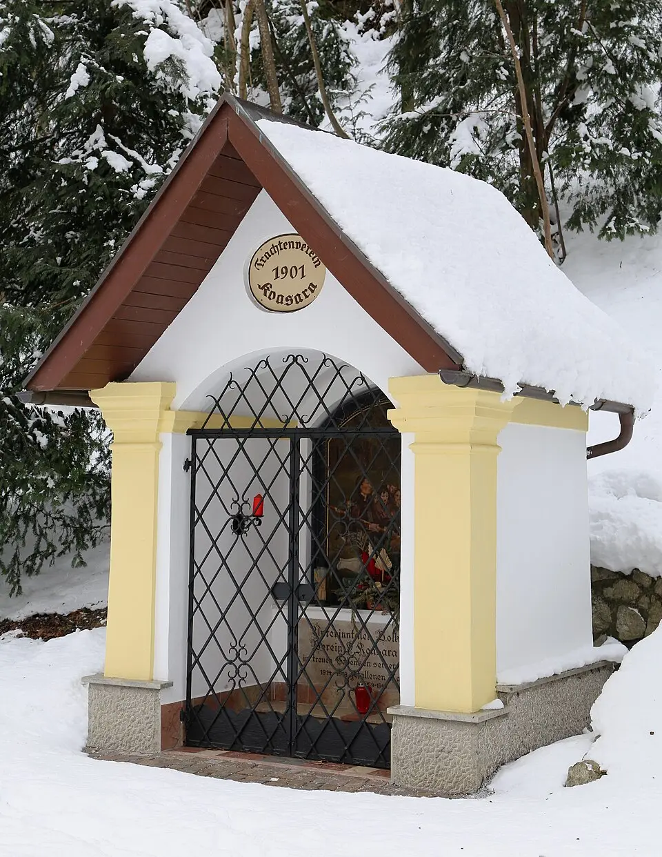 Kapelle des Trachtenvereins Koasara