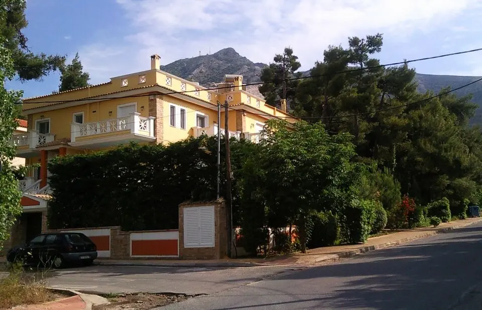 Dionysos