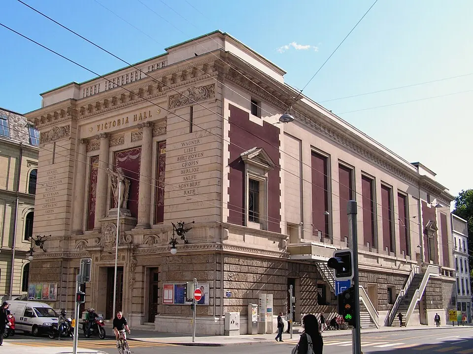 Image: Romano1246 · CC BY-SA 3.0 Orchestre de la Suisse romande