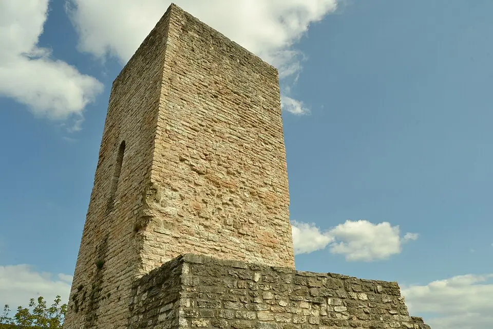Torre longobarda