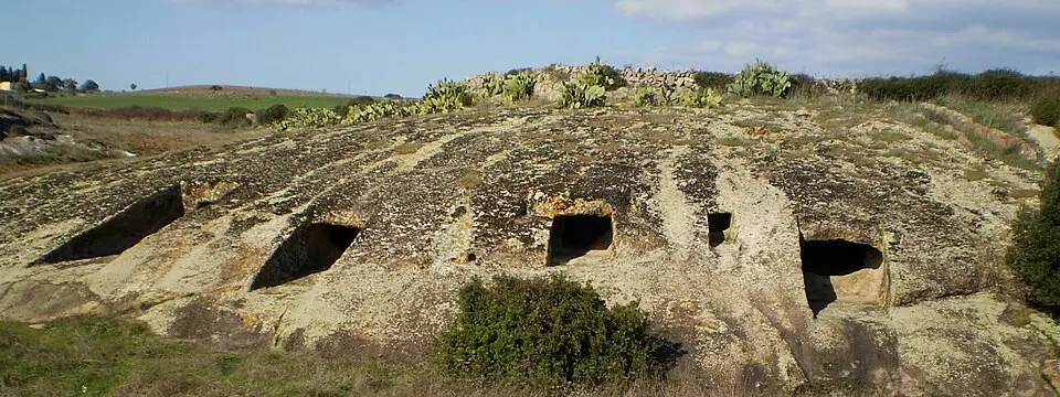 necropoli a domus de janas di Genna Salixi