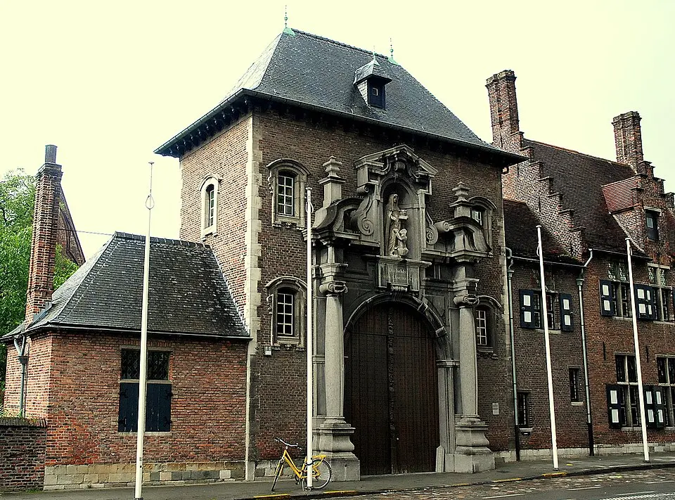 Holy Corner