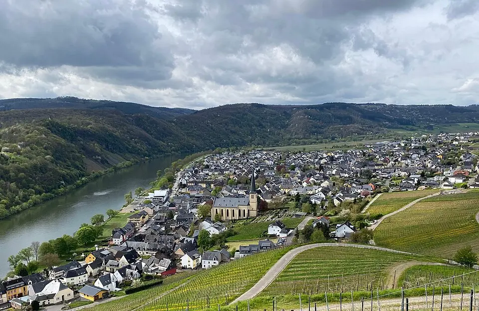 Image: -wuppertaler · CC BY 4.0 Kröv