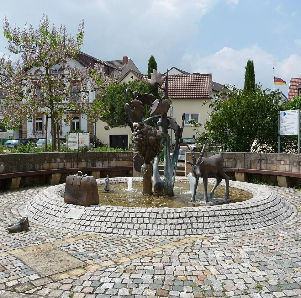 Geschichts- und Brauchtumsbrunnen Deidesheim